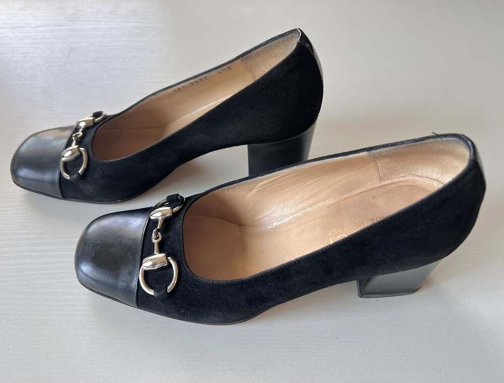 Gucci Vintage Horsebit Suede and Leather Square Toe Block Heel Pumps - Picture 2 of 12